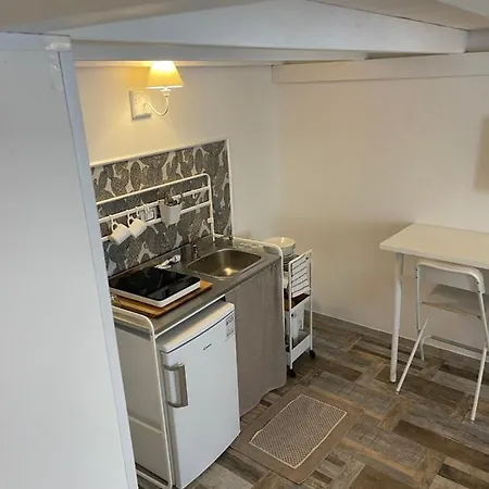 Bed & Breakfast Relais Medea 3*