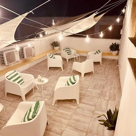 Couette-café Relais Medea 3*